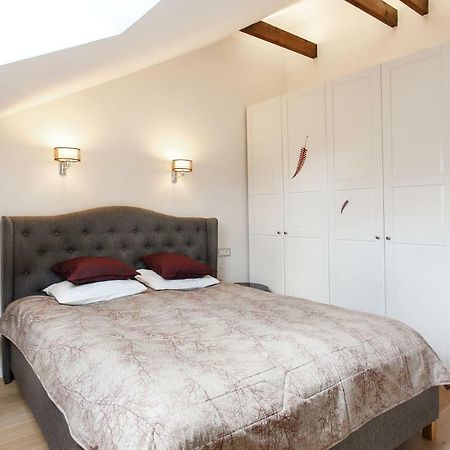 #Stayhere 3Bdr Modern & Stylish Apartment - Heart Of Old Town By Houseys فيلنيوس المظهر الخارجي الصورة