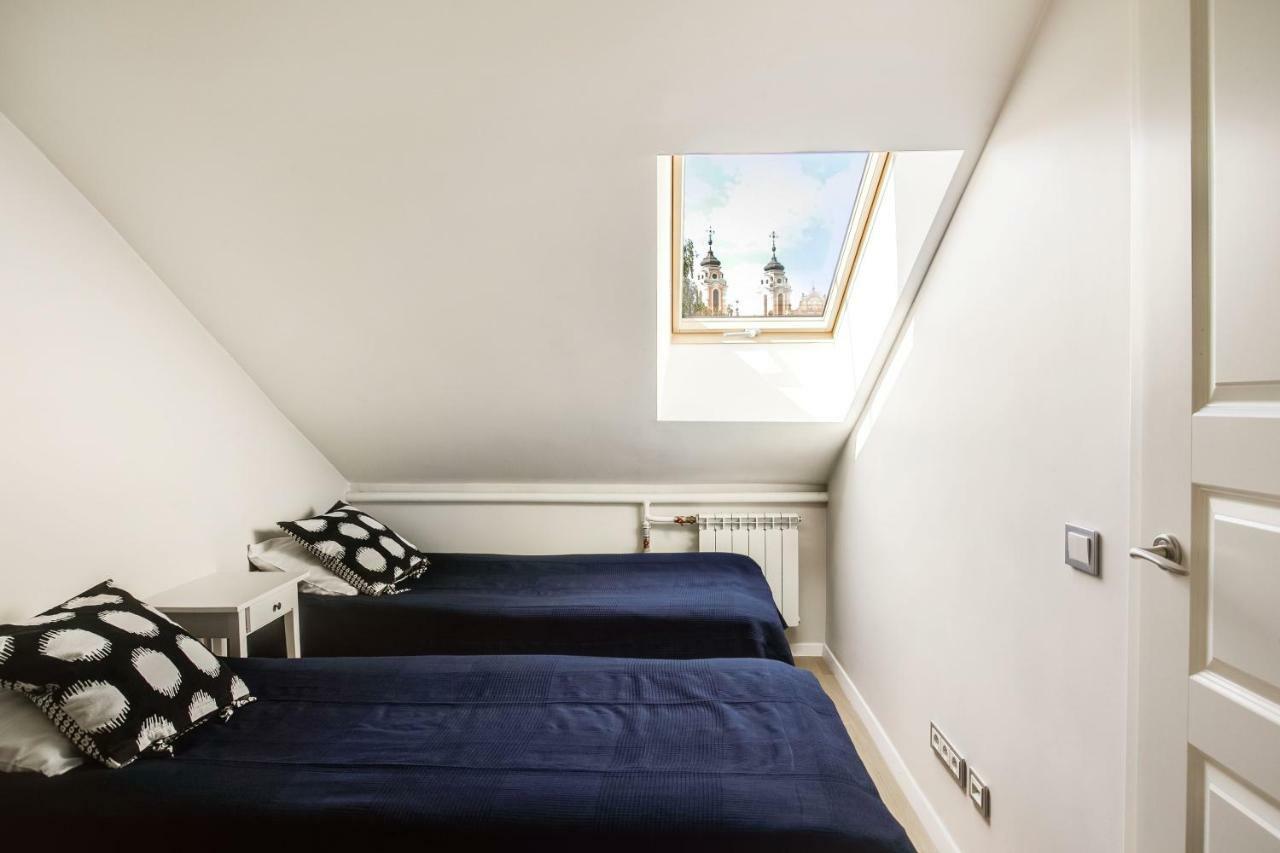 #Stayhere 3Bdr Modern & Stylish Apartment - Heart Of Old Town By Houseys فيلنيوس المظهر الخارجي الصورة