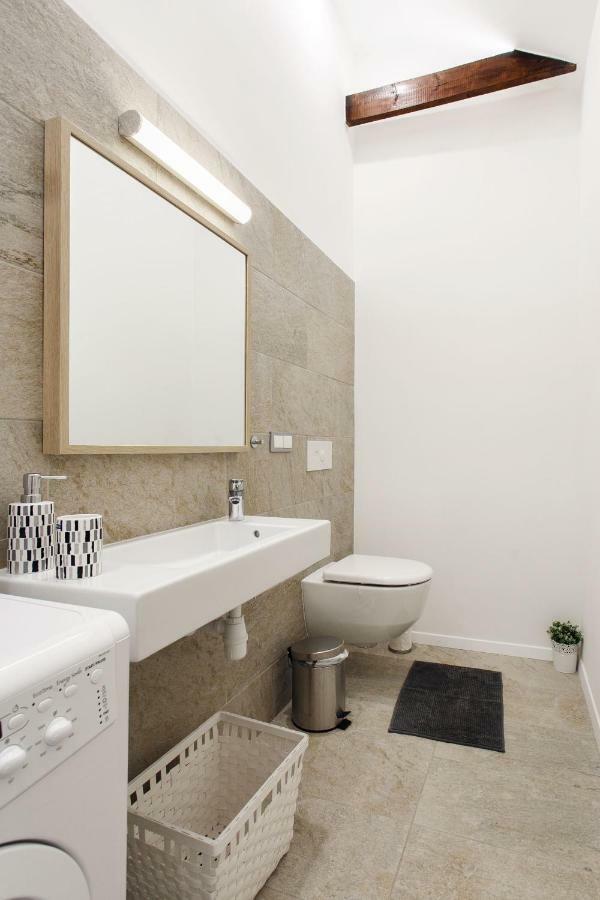 #Stayhere 3Bdr Modern & Stylish Apartment - Heart Of Old Town By Houseys فيلنيوس المظهر الخارجي الصورة